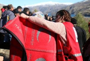 Червеният полумесец предоставя животоспасяваща помощ 